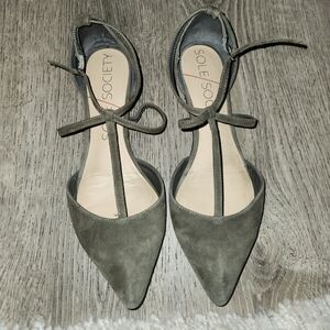 Sole Society Women's Grey Suede Flats